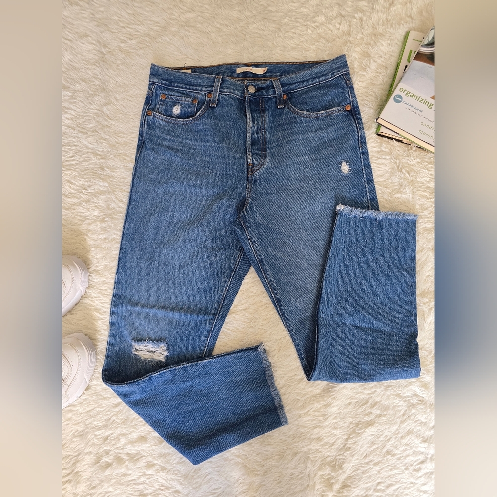 Levi's Wedgie Jean
